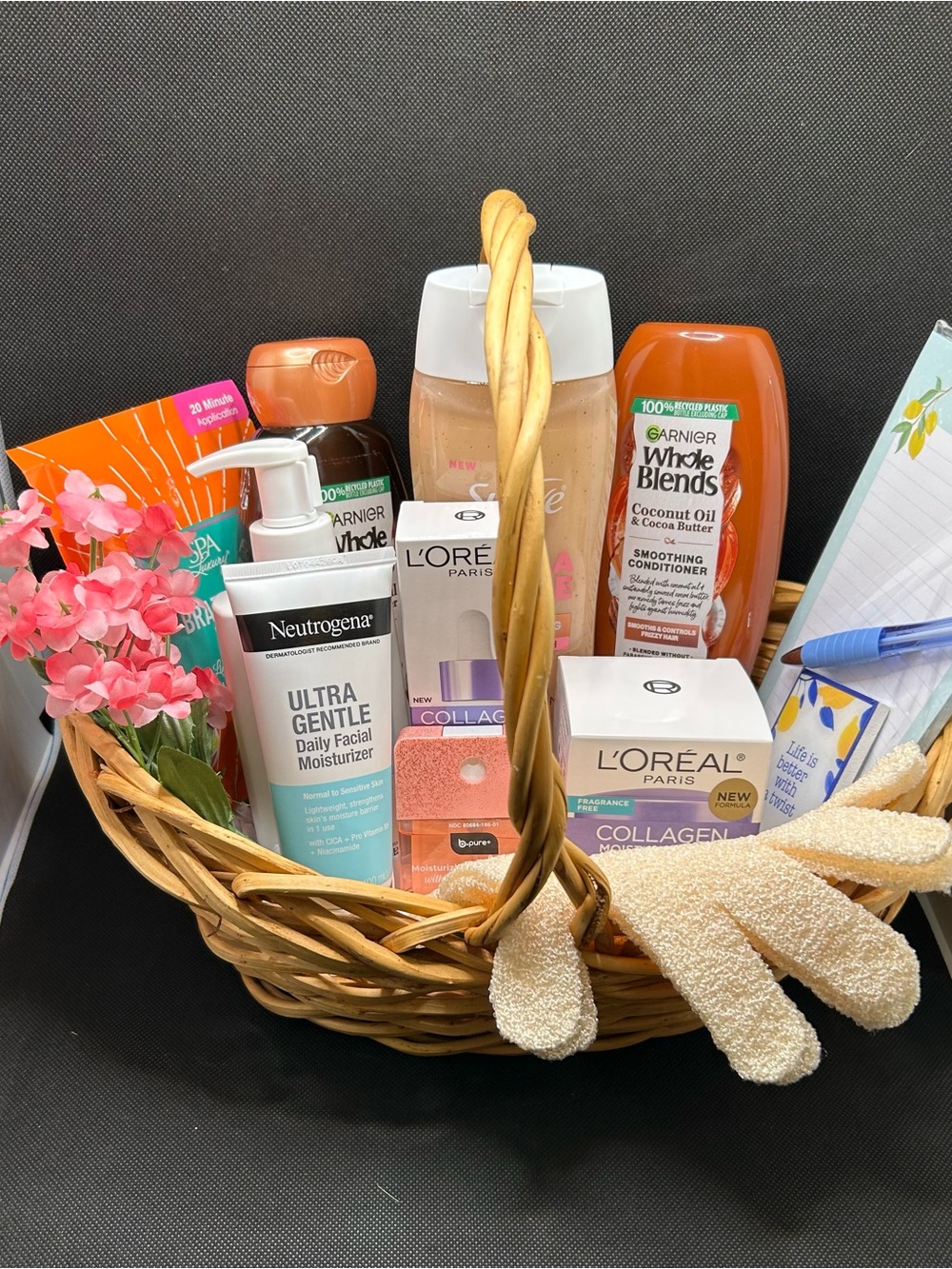 Gold Revitalization Basket
Mother’s Day Gift Basket